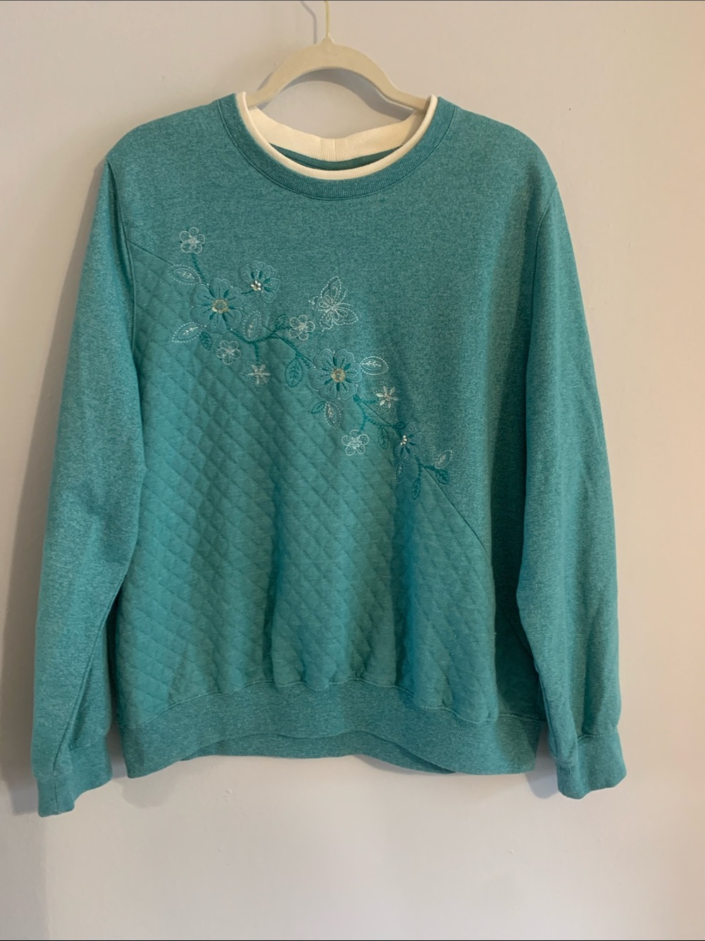 ALFRED DUNNER Teal Quilted Floral Crewneck Sweater